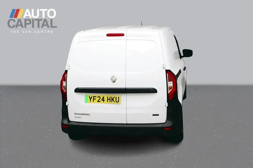 Used Renault Kangoo 89 kW (122 HP) 2024 White MPV