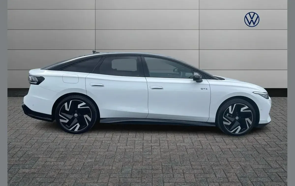 Used VW ID.7 GTX 250 kW (340 HP) 2026 White Hatchback
