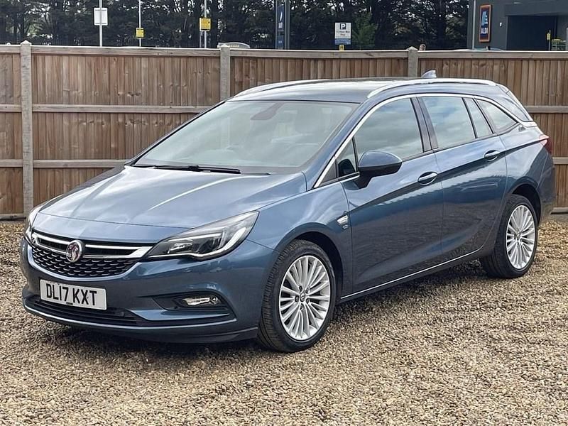 Blue Used 2017 Vauxhall Astra Elite Estate | £5,600 (Good price) - Image 1/4