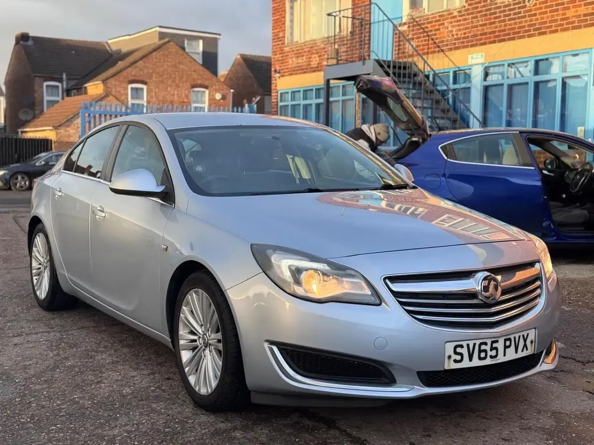 Used Vauxhall Insignia 2015 Silver Hatchback