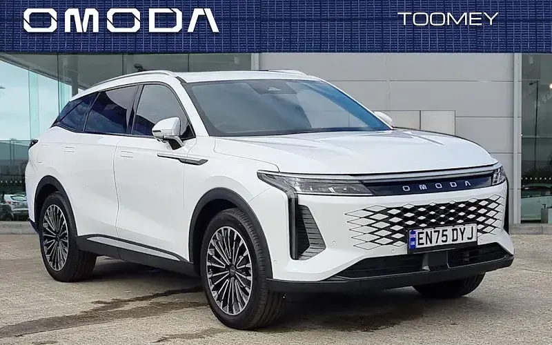 Used Omoda 9 449 HP (330 kW) 2026 SUV