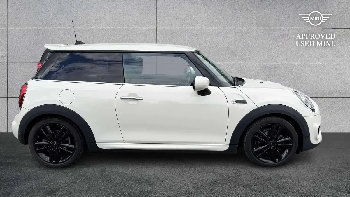Used Mini Cooper Sport 136 HP (100 kW) 2020 White Hatchback