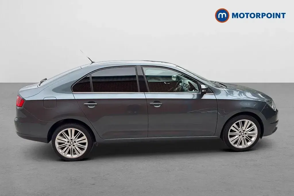 Used Seat Toledo XCELLENCE 110 HP (80 kW) 2018 Grey Hatchback