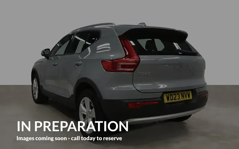Used Volvo XC40 Core 163 HP (119 kW) 2026 SUV