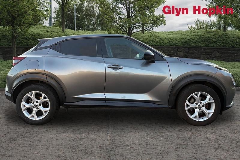 Used Nissan Juke N-Connecta 2020 Grey SUV