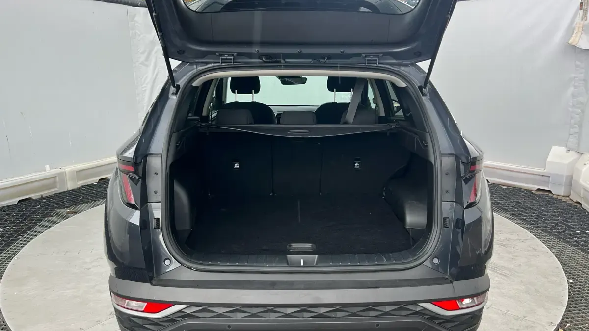 Used Hyundai Tucson SE 150 HP (110 kW) 2022 Grey SUV