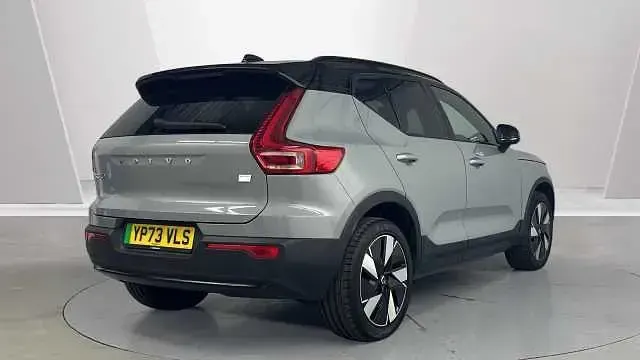 Used Volvo XC40 Core 175 kW (238 HP) 2023 Grey SUV