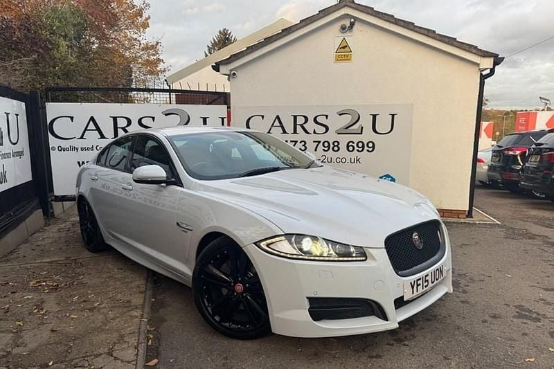 Used Jaguar XF R-Sport 200 HP (147 kW) 2015 White Sedan