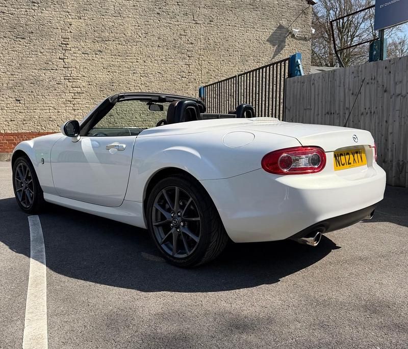 Używany Mazda MX5 Edition 2012 Biały Kabriolet