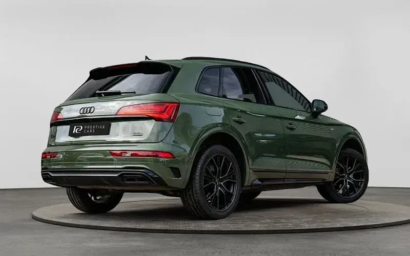 Used Audi Q5 Black Edition 204 HP (150 kW) 2023 Green SUV