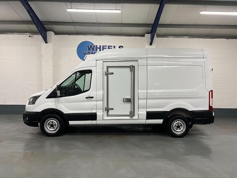 Used Ford Transit S 130 HP (95 kW) 2021 White Van