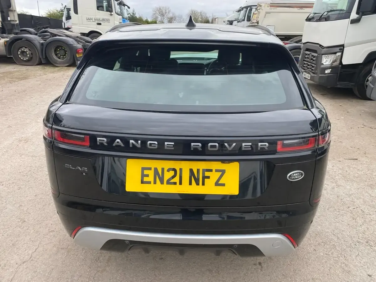 Used Land Rover Range Rover Velar R-Dynamic 250 HP (183 kW) 2021 Black SUV