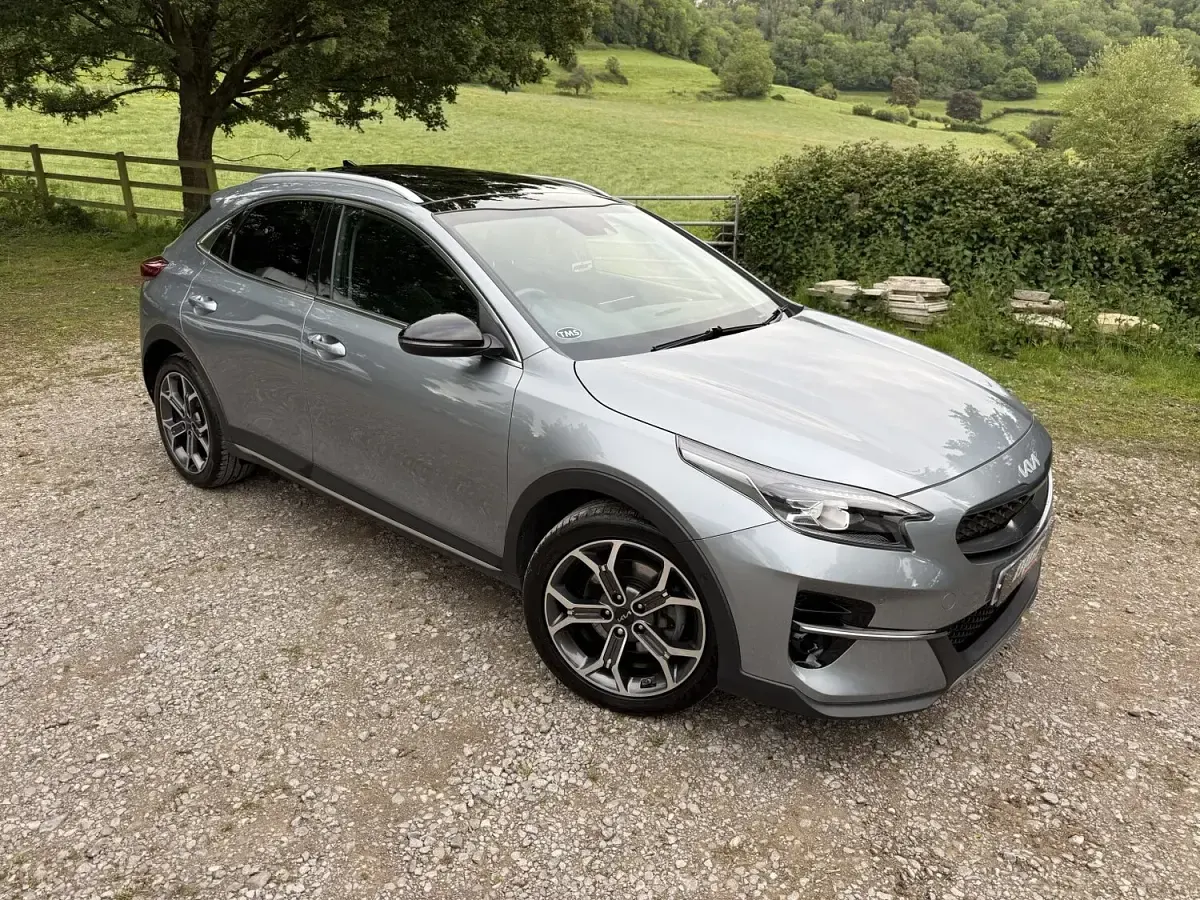 Used Kia XCeed 141 HP (103 kW) 2022 Silver SUV