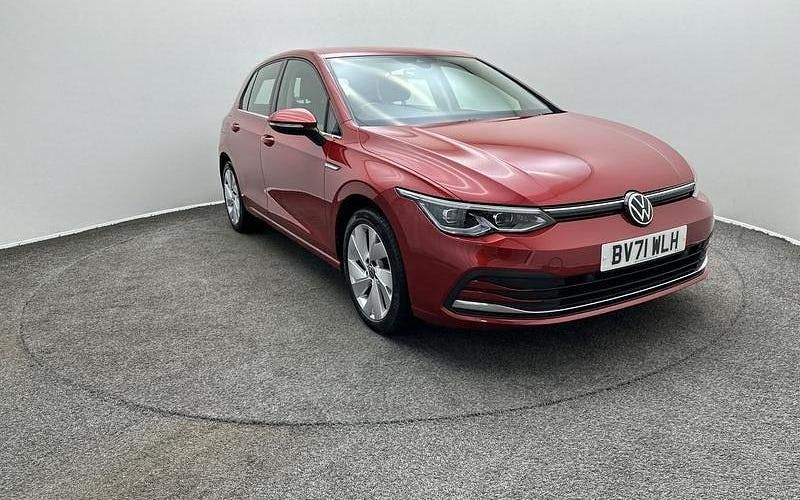 Used VW Golf VIII Style 131 HP (96 kW) 2024 Hatchback
