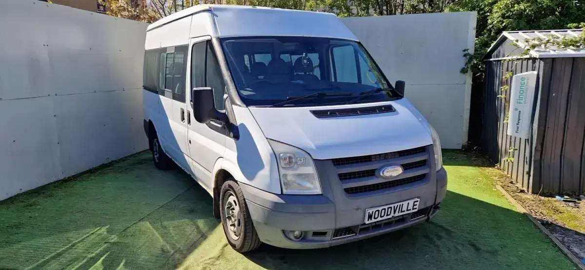 Usado Ford Transit Trend 110 HP (80 kW) 2009 Branco Van