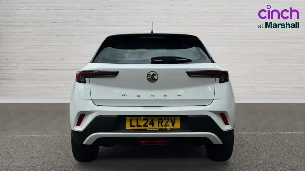 Used Vauxhall Mokka Design Edition 100 HP (73 kW) 2024 White SUV