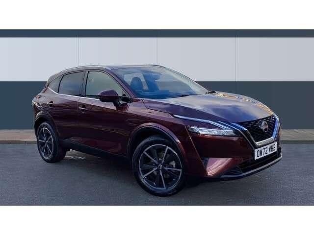 Red Used 2023 Nissan Qashqai Tekna SUV | £19,580 (Fair price) - Image 1/4