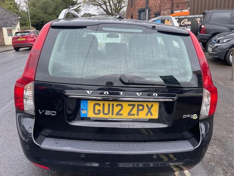Used Volvo V50 SE Lux 115 HP (84 kW) 2012 Black Estate
