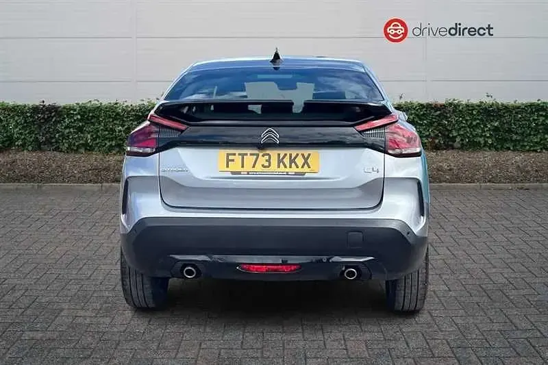 Używany Citroën C4 PureTech 130 KM (95 kW) 2023 Szary SUV