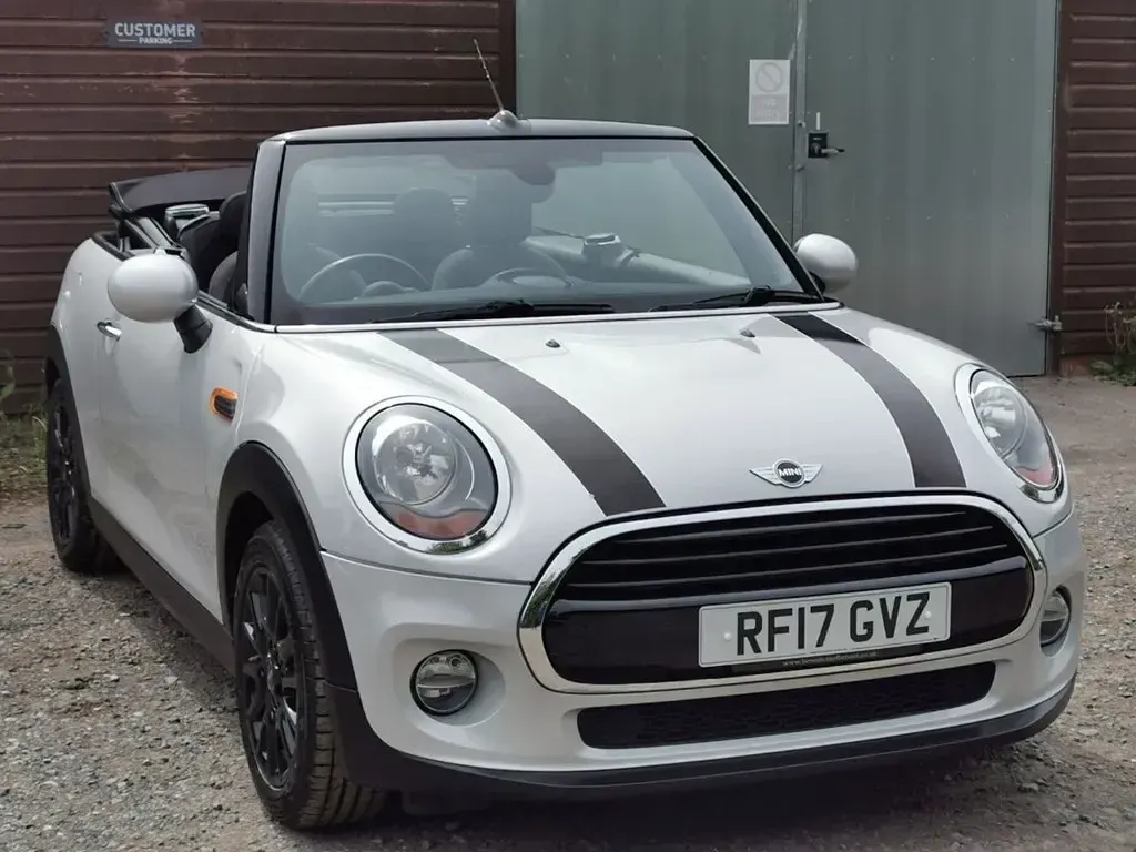 Used Mini Cooper Cabriolet 136 HP (100 kW) 2017 Silver Cabriolet
