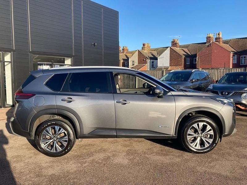 Used Nissan X-Trail N-Connecta 213 HP (156 kW) 2024 Grey SUV
