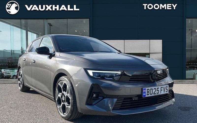 Used Vauxhall Astra Ultimate 131 HP (96 kW) 2026 Hatchback