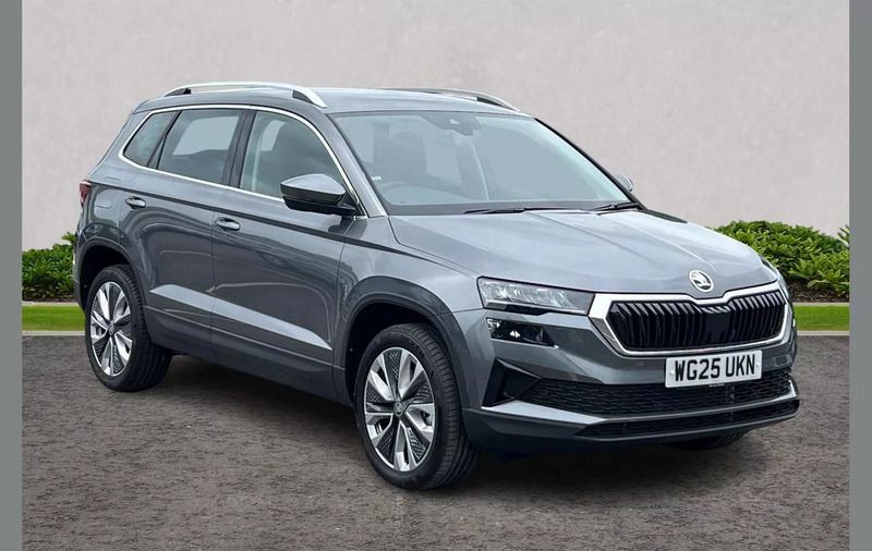 Grey New 2025 Skoda Karoq SE L SUV | £30,489 (Expensive) - Image 1/3