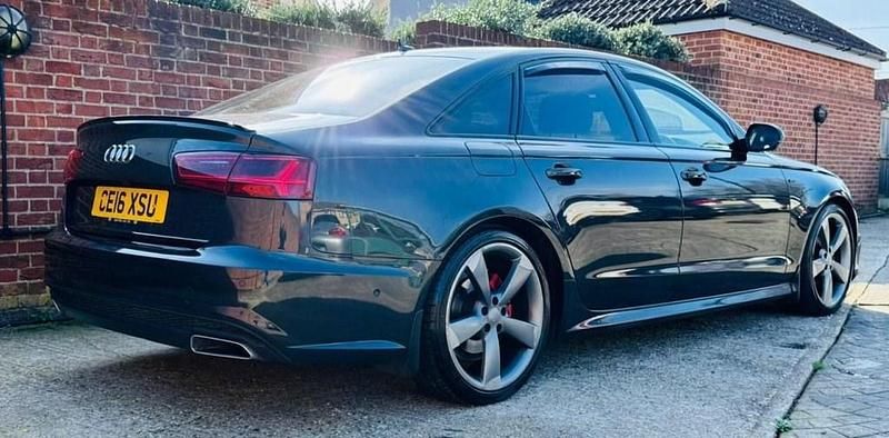 Used Audi A6 Black Edition 190 HP (139 kW) 2016 Grey Sedan