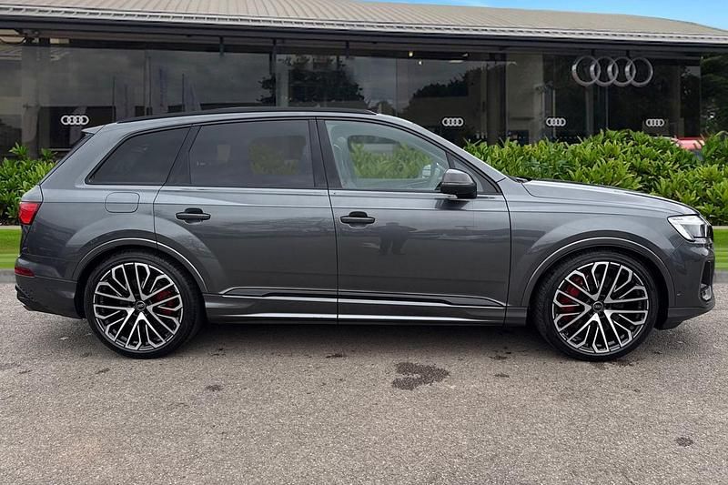 New Audi SQ7 2026 Grey SUV