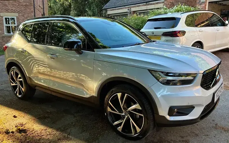 Used Volvo XC40 R-Design Pro 163 HP (119 kW) 2021 SUV