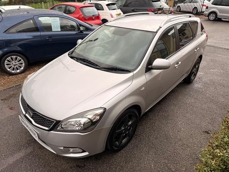 Used Kia Ceed 2012 Silver Hatchback