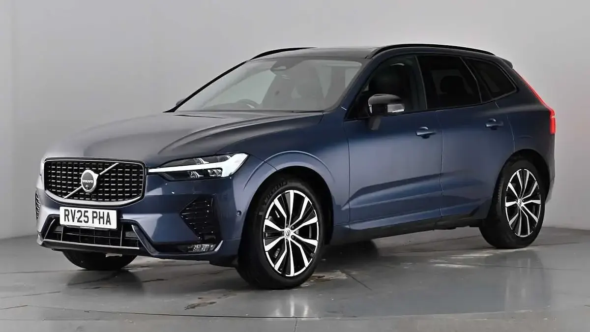 Usado Volvo XC60 Ultra 2025 Azul SUV