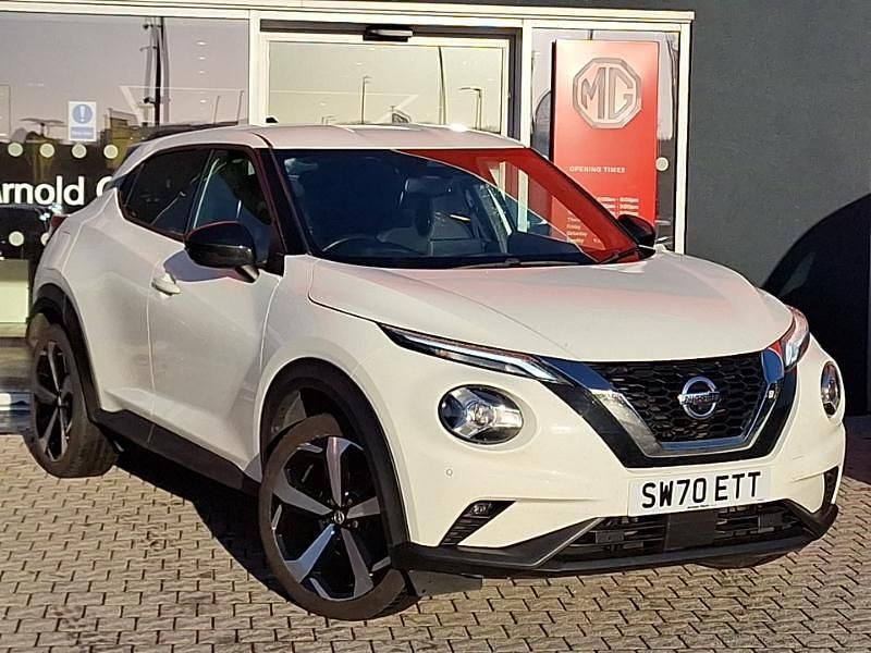 Used Nissan Juke Tekna 114 HP (83 kW) 2020 White SUV