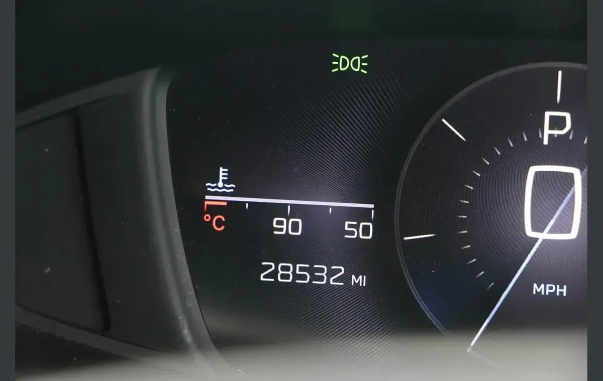 Used Peugeot 308 Allure 129 HP (94 kW) 2022 Grey Hatchback