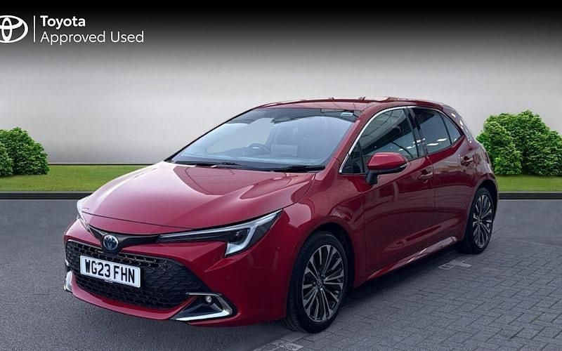 Used Toyota Corolla Design 140 HP (102 kW) 2026 Hatchback