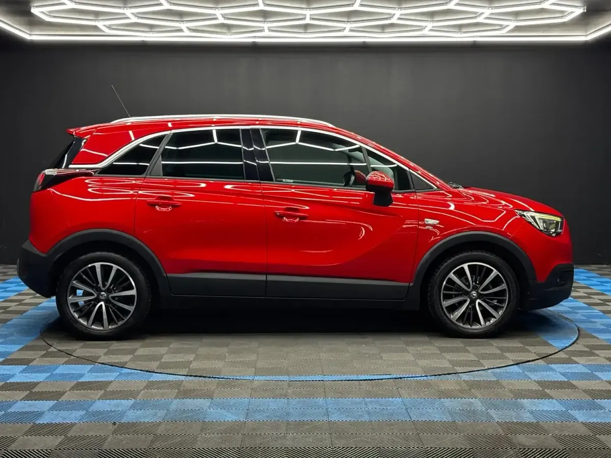 Used Vauxhall Crossland X Elite 2018 Red SUV