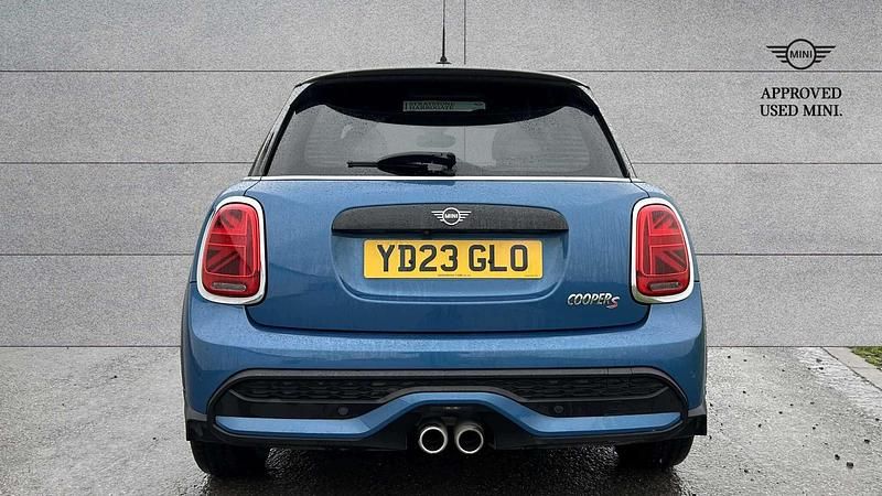 Usado Mini Cooper S Exclusive 176 HP (129 kW) 2023 Azul Citadino