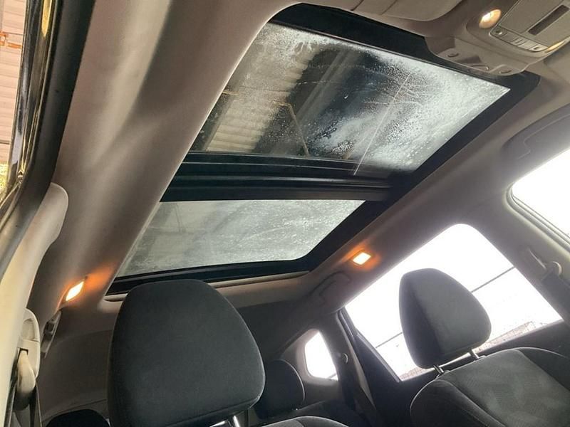 Used Nissan X-Trail N-Vision 130 HP (95 kW) 2016 Ebisu black SUV