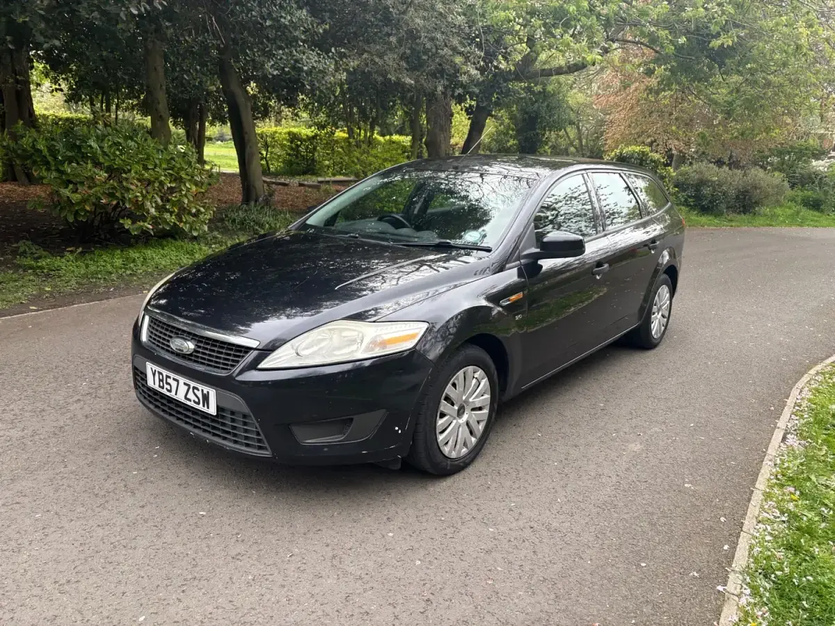 Second-hand Ford Mondeo 140 CP (102 kW) 2008 Negru Break