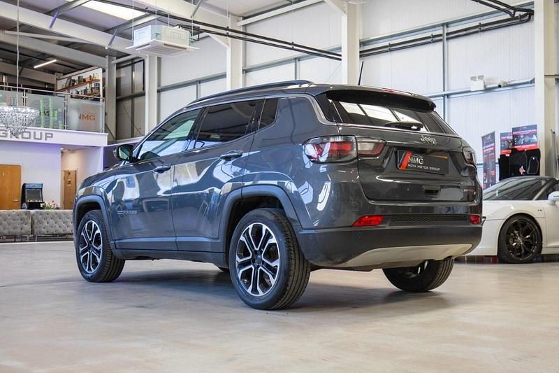 Used Jeep Compass Limited 130 HP (95 kW) 2022 Grey SUV