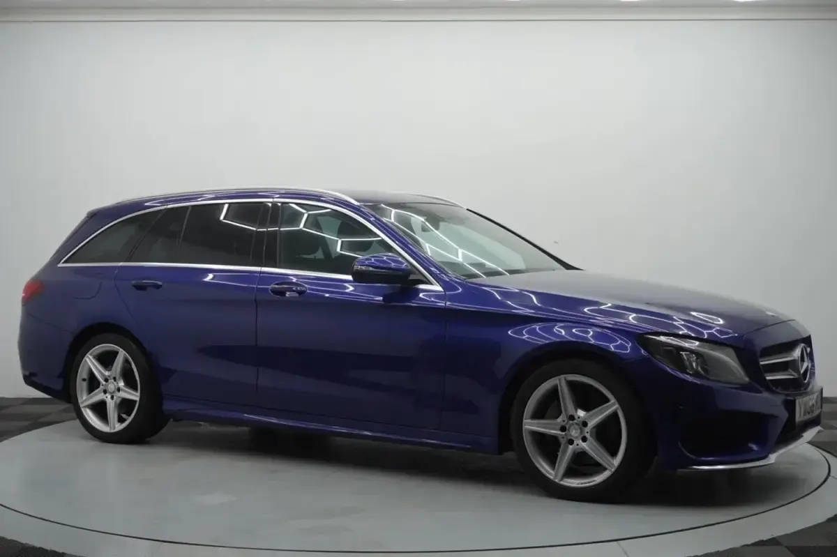 Second-hand Mercedes C200 AMG line 2017 Albastru Break