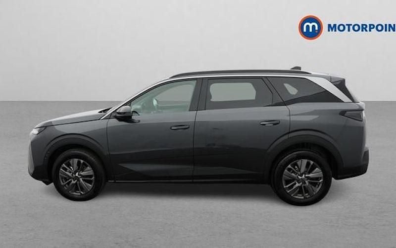 Used Peugeot 5008 Allure 145 HP (106 kW) 2025 Grey SUV