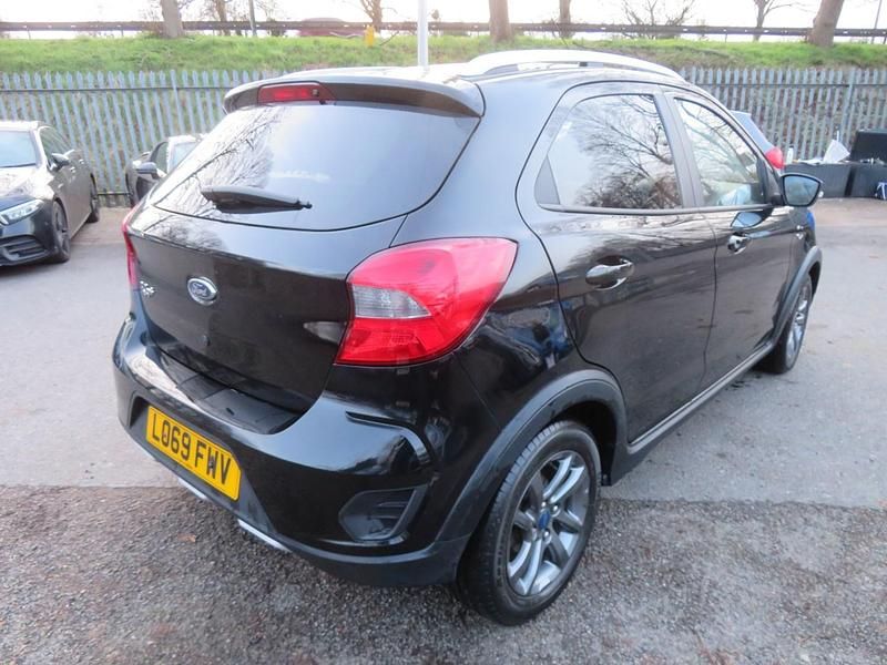 Used Ford Ka Plus Active 85 HP (62 kW) 2019 Black Hatchback