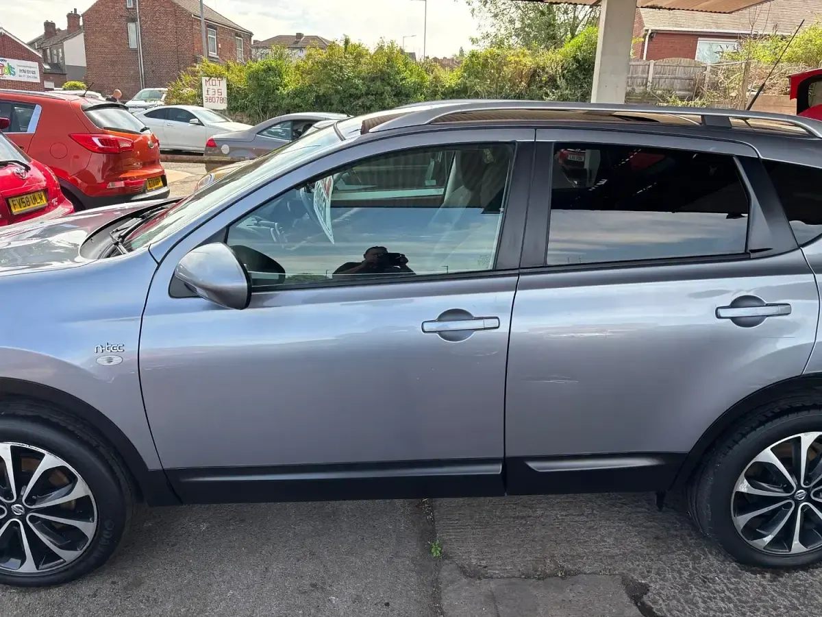 Used Nissan Qashqai N-TEC 110 HP (80 kW) 2011 Grey SUV