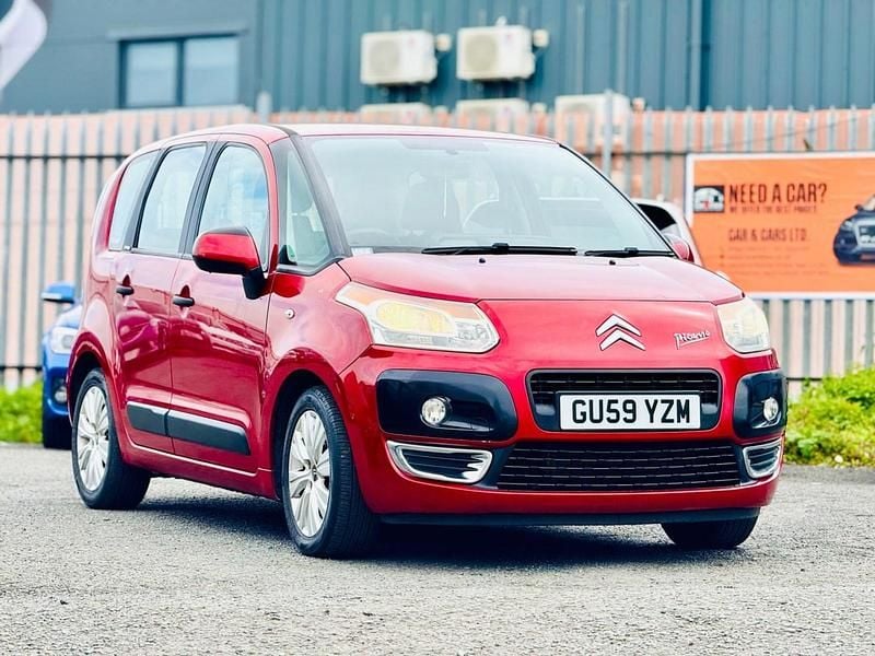 Red Used 2009 Citroën C3 Picasso VTR Sport MPV | £1,995 (Fair price) - Image 1/4