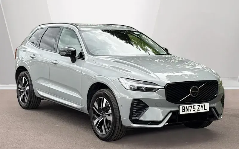 Usado Volvo XC60 Plus 250 CV (183 kW) 2025 SUV