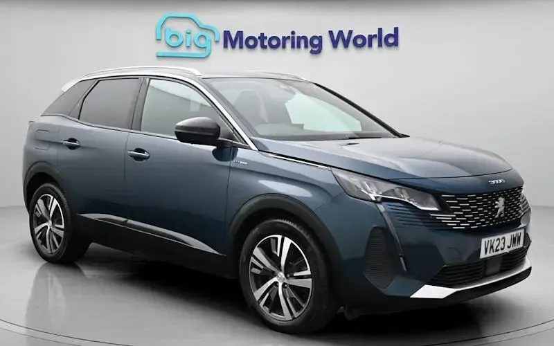 Used Peugeot 3008 Active+ 300 HP (220 kW) 2023 SUV