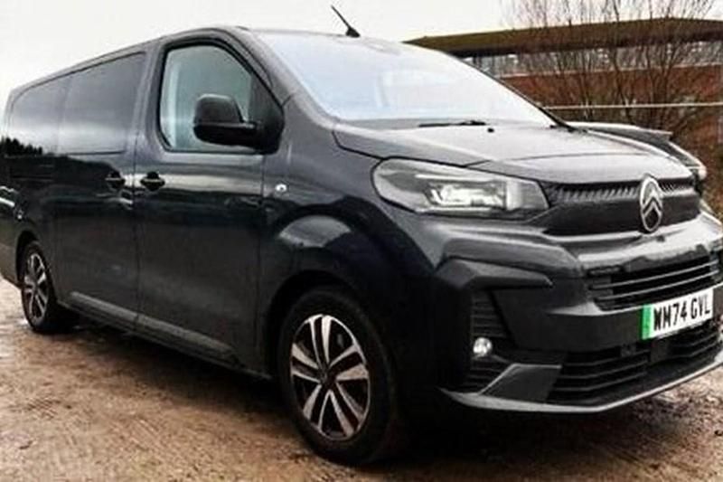 Used Citroën e-Spacetourer 100 kW (136 HP) 2025 Van