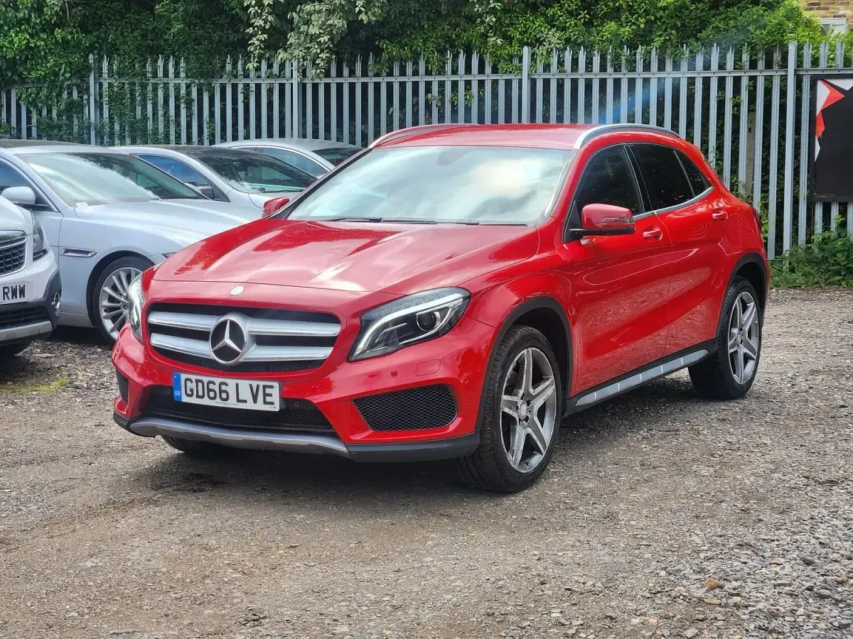 Used Mercedes GLA220 AMG line 177 HP (130 kW) 2016 Red SUV