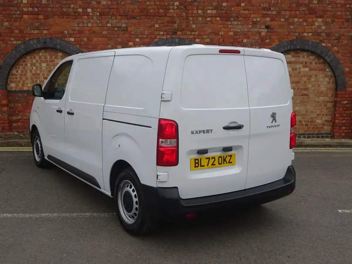 Used Peugeot Expert Premium 2022 White Van